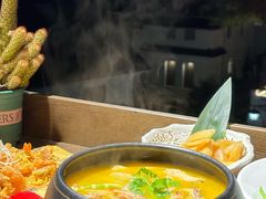 酸辣鸡-马灯部落·西湖边的创意山景餐厅(虎跑动物园店)