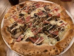 -城市大道红炉披萨烘焙坊