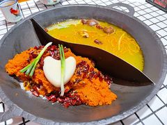 鸳鸯锅-董眼镜火锅(洪崖洞总店)