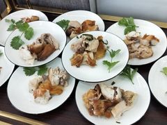 -宁波宝信宝马4S店(江北日湖店)