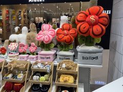 -微缤礼物(青岛海信广场店)