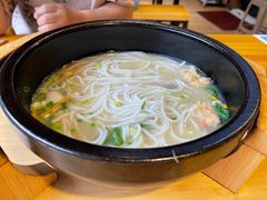 -勺子米线·云南传统小吃市集(四方街店)