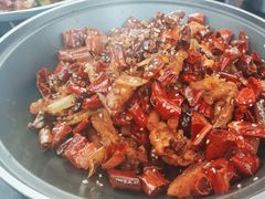 -粉墨特色菜·烧烤音乐酒馆