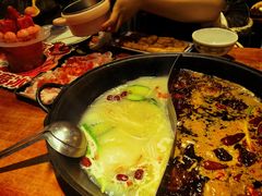 -周小明火锅(黑金冠社区店)