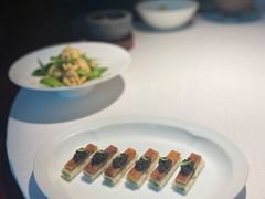 鱼子酱脆皮松板肉-解香楼(八盘岭路店)