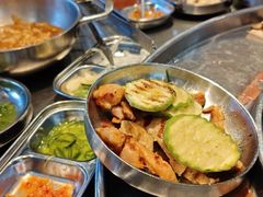 -哈哈碳都·牛肋条无限自助烤肉(台江万达店)