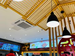 -南城香·饭香串香馄饨香(青年路店)