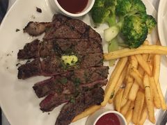 肉眼牛排-WOLFGANG PUCK KITCHEN & BAR(迪士尼小镇店)