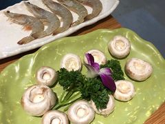 -万兴佳烤肉·长白山老味道(东岸里店)