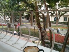 -星巴克臻选(广州沙面店)