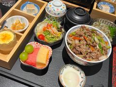 -一石三鸟烧鸟•刺身•定食套餐(南桥美谷店)