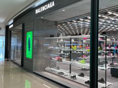 -BALENCIAGA(恒隆广场店)