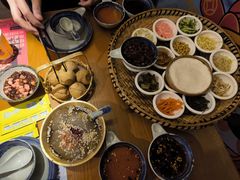 -包整·丝娃娃(一览甲秀楼风景店)