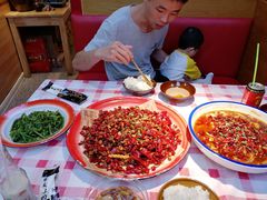 -思博半步颠小酒馆(梦时代店)