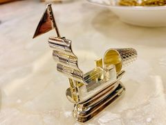 -人间采蜜(海信广场店)