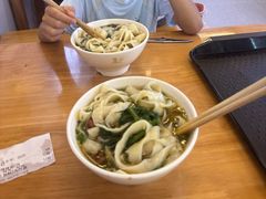 -秦云老太婆摊摊面(园博园店)
