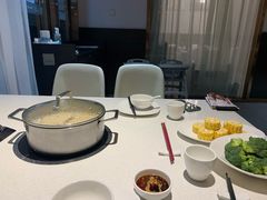 -煲王粤菜餐厅(中侨中心店)