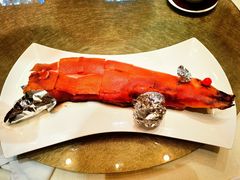 脆皮烤乳猪-御宝轩(益丰·外滩源店)
