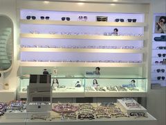 -浮光眼镜·蔡司视觉合作·数字验配中心(陆家嘴店)