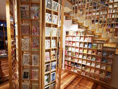 店内环境-猫的天空之城概念书店(苏州平江店)