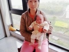 -爱的果实月嫂育婴师(世纪东方店)