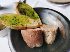 -Erman岩烧牛排(虹桥南丰城店)
