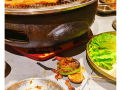 -围炉肉舍•炭烤活鳗•丹东海鲜烤肉(步行街店)