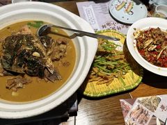 -黄泥岗·地道湖北菜(奥特莱斯店)