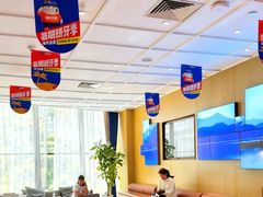 -柏乐口腔医院·舒适化无痛种植牙中心(东盟商务区院)
