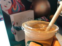 燕麦红茶拿铁-星巴克(美丽华花园店)