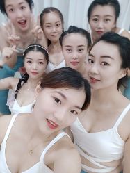 -亚太瑜伽普拉提学院