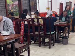 -湖南人家湘菜馆(镇江路店)