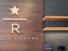 -星巴克臻选(济南万达店)