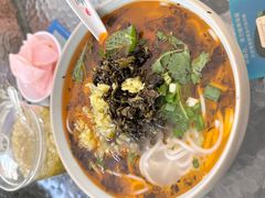 -龍城柳州螺蛳粉(群星路店)