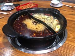 -碟滋味牛肉串串香火锅(田盛街店)