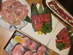-炼火烤肉店