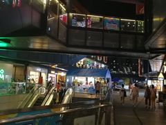 -江燕路万科里