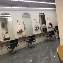 -茶发Salon·烫发染发理发