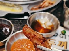 -GOGIYA·咕叽吖韩国传统烤肉店(东方新天地店)