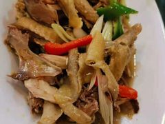 -马尔龙新疆饭店·清真(瑞景店)