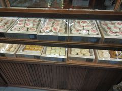 面包甜点陈列柜-稻香村(文殊院旗舰店)