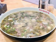 雪菜笋丝鲜牛肉年糕汤-经堂北路牛肉干面·溪口蒋永峰牛肉馆(宁波店)