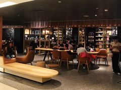 大堂-星巴克臻选(国贸商城首店)