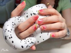 -槿里日式美甲工作室