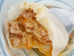 蟹粉小笼包-鼎泰丰(渔阳店)