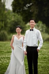 -喜爱高定婚纱摄影