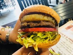 -The Habit Burger Grill 哈比特汉堡(爱琴海店)
