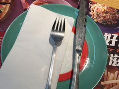 -菲滋意式餐厅(金华银泰城店)