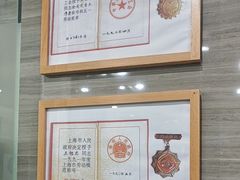 -上海仁爱医院口腔科 · 种植