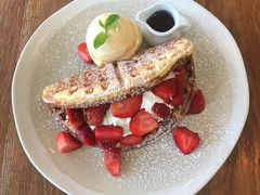 -ROAST coffee & eatery